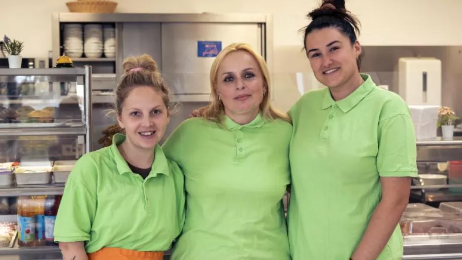 Unser Mensa-Team: Sandra, Anne und Hanna