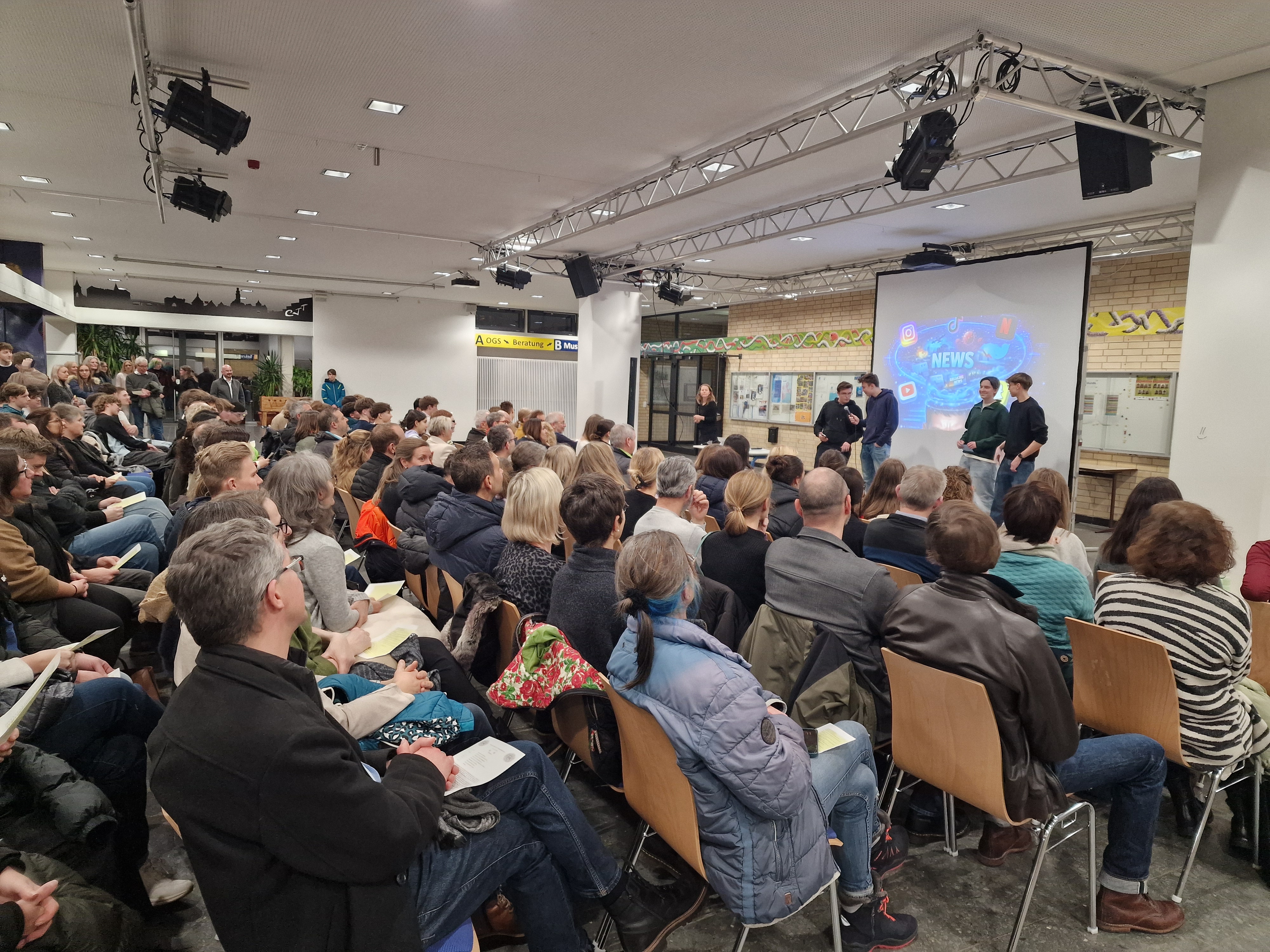 Abschlussabend in der Aula des CJT.