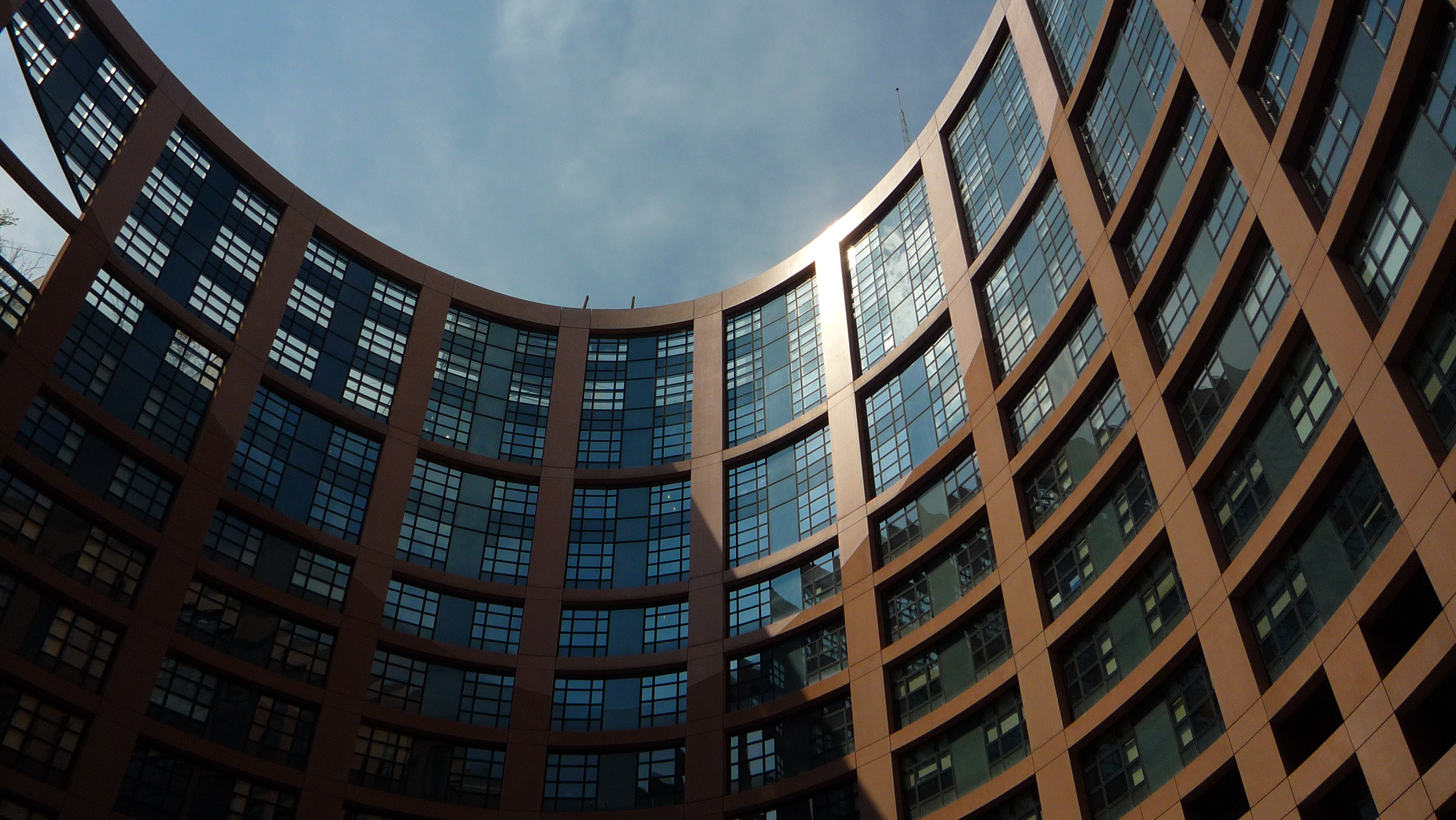 Die beeindruckende Architektur des EU-Parlaments. 