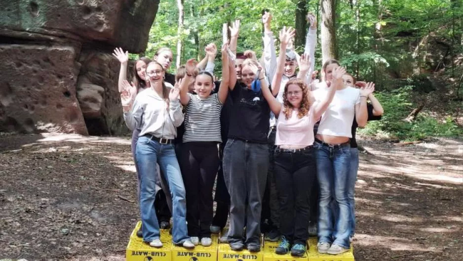 Gruppenbild der Klasse 10a beim Erlebnistag.